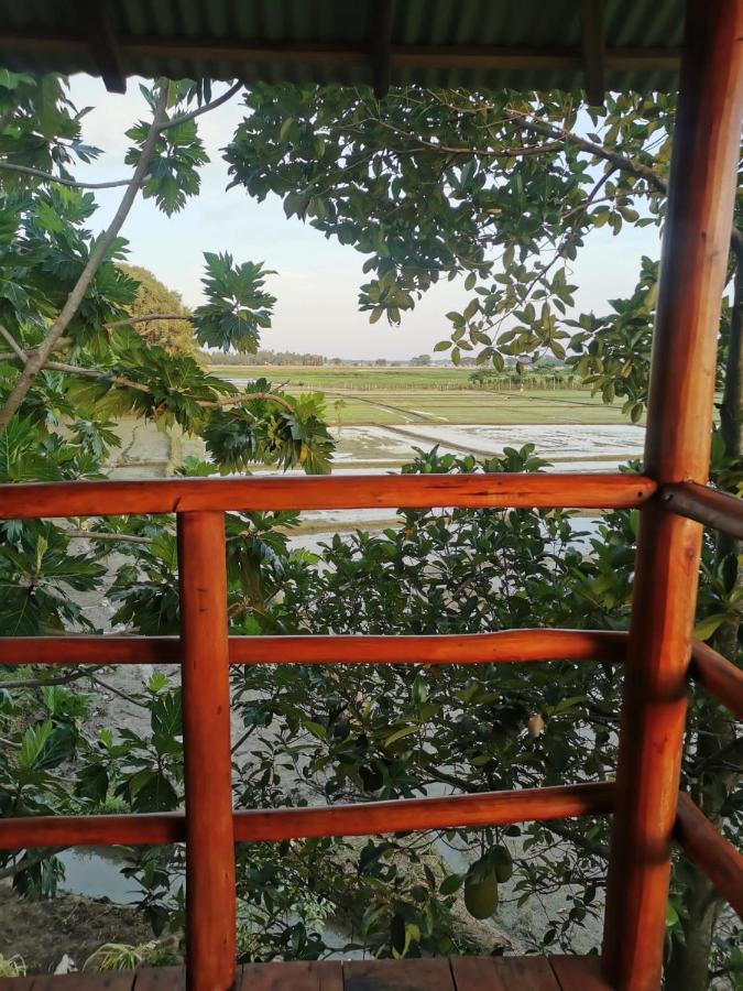 Lake Side View Cabana 蒂瑟默哈拉默 外观 照片